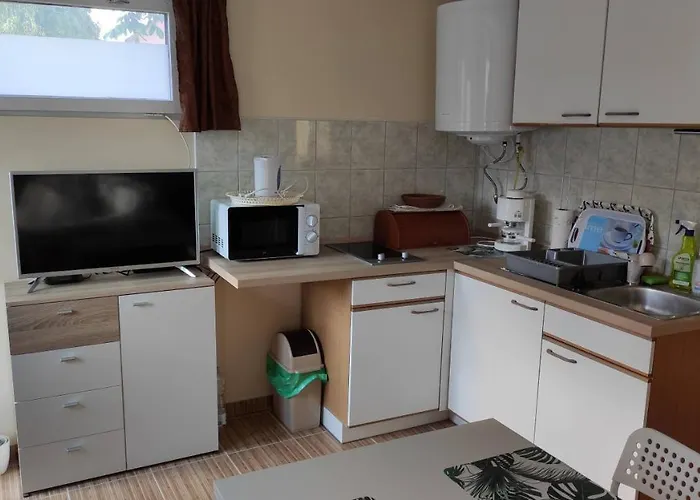 Fenyves-lak Apartment